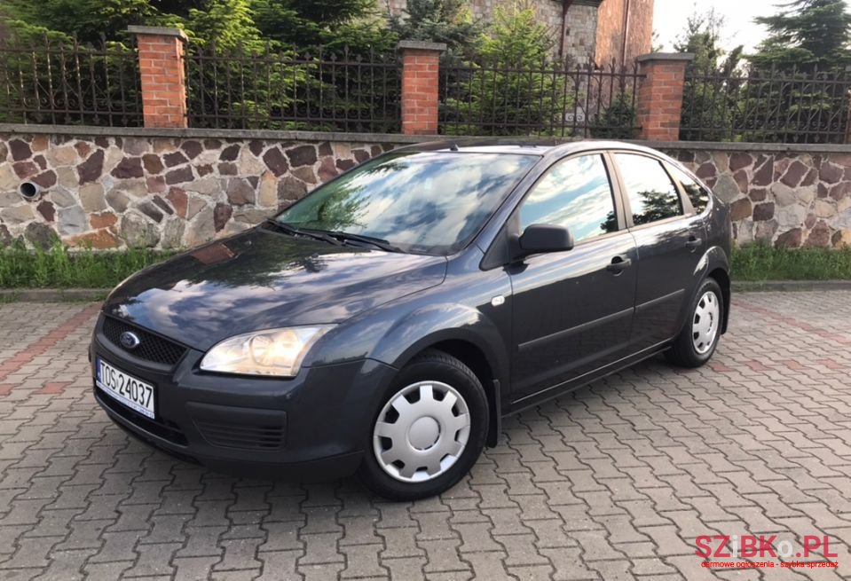 2006' Ford Focus photo #3