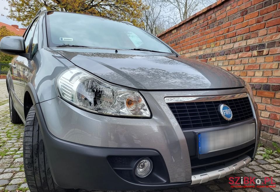 2007' Fiat Sedici photo #5