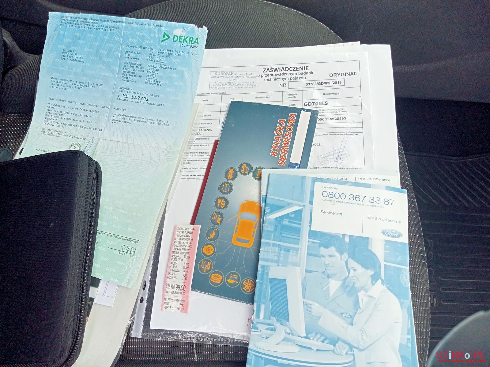 2010' Ford Focus photo #6