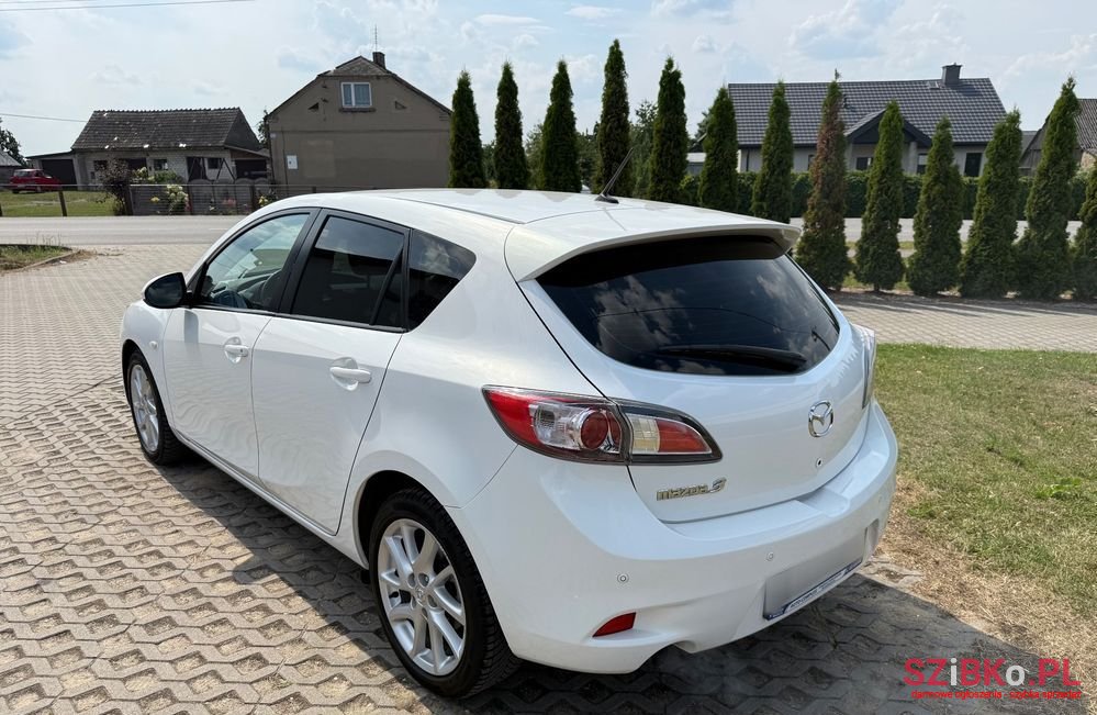 2011' Mazda 3 photo #3