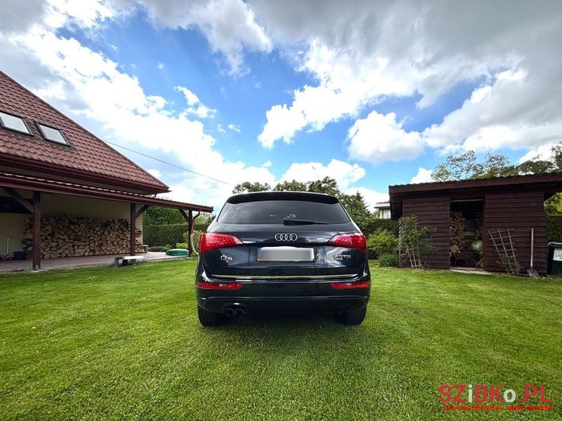 2009' Audi Q5 2.0 Tdi Quattro photo #5