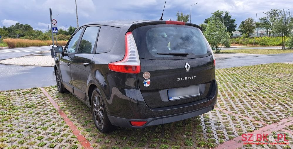 2009' Renault Grand Scenic photo #3