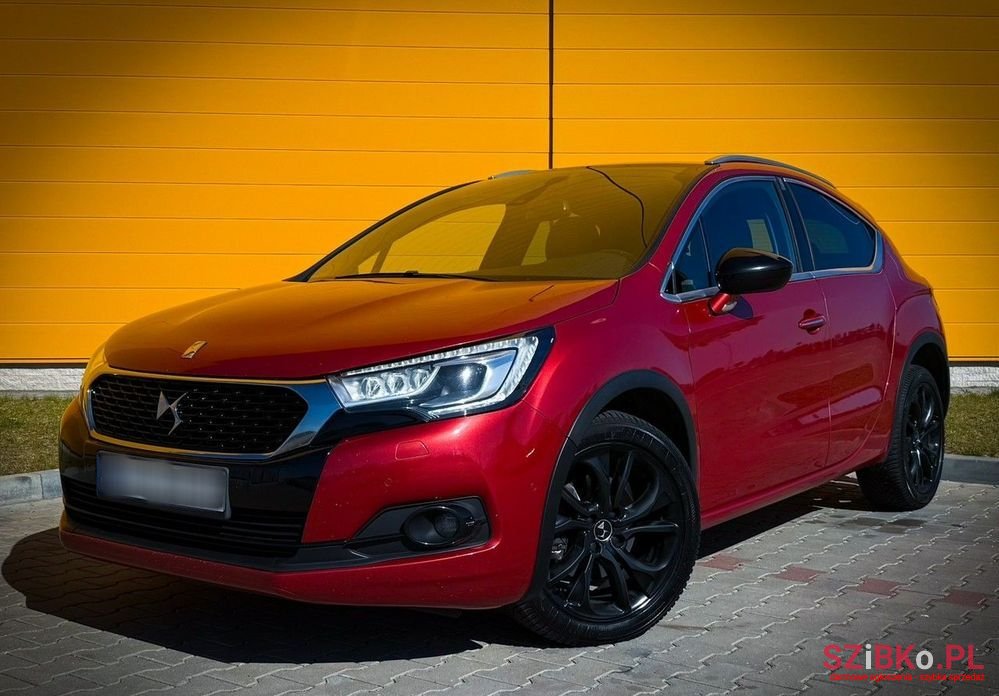 2016' DS Automobiles DS 4 Crossback photo #1