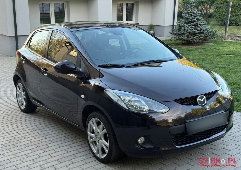 2008' Mazda 2 1.5 Impression photo #2