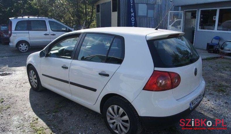 2008' Volkswagen Golf photo #1