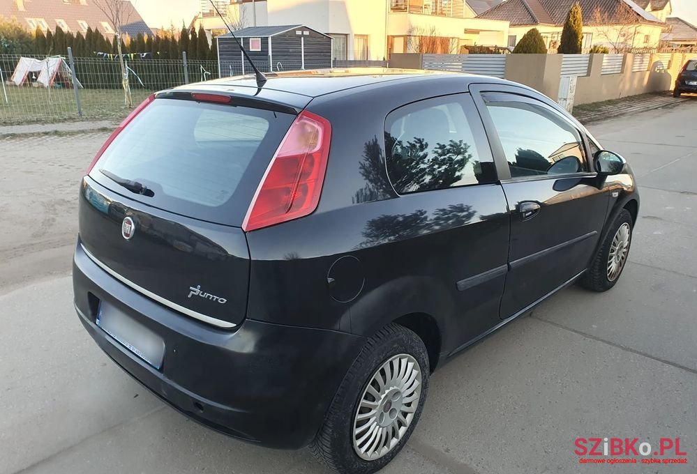 2008' Fiat Grande Punto 1.4 8V Dynamic photo #4