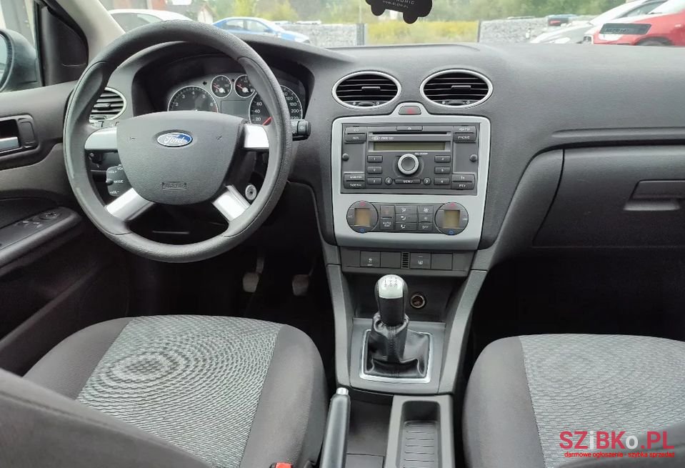 2007' Ford Focus photo #6