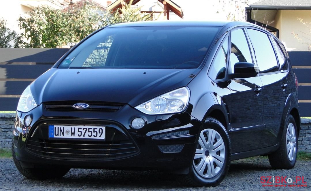 2010' Ford S-Max photo #1