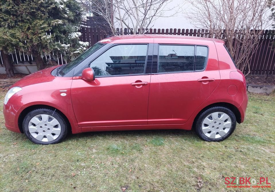 2007' Suzuki Swift photo #5