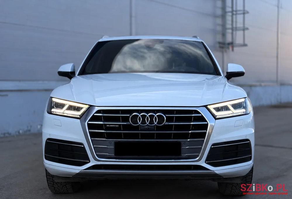 2019' Audi Q5 photo #2
