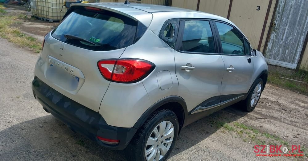 2016' Renault Captur photo #2