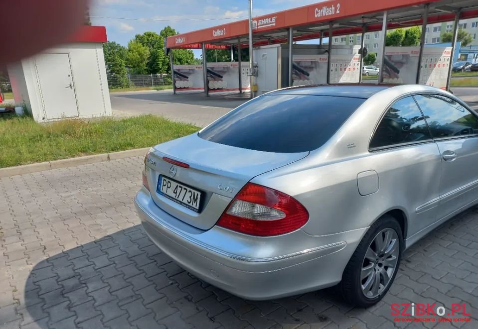 2005' Mercedes-Benz CLK photo #6