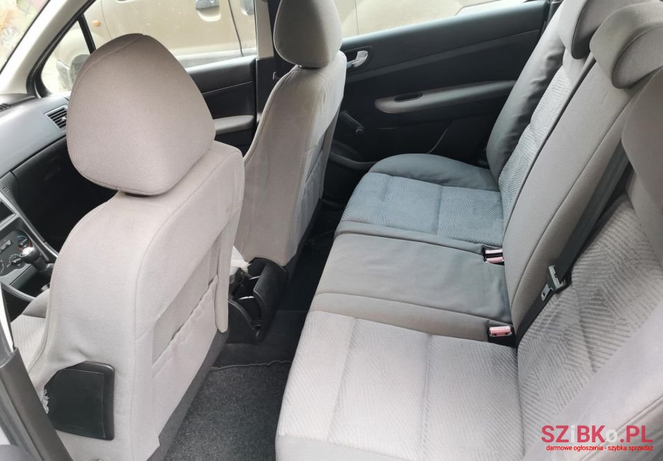 2002' Peugeot 307 photo #6