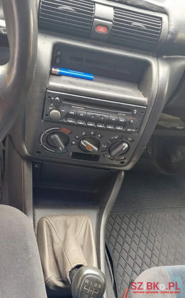 1995' Opel Astra photo #5