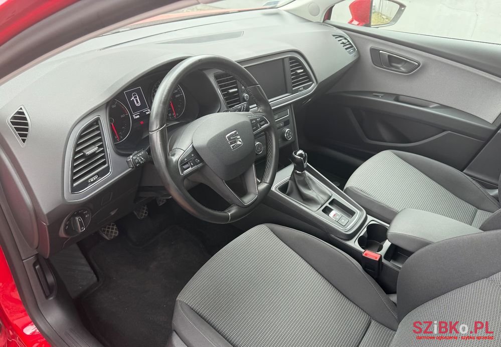 2019' SEAT Leon photo #5