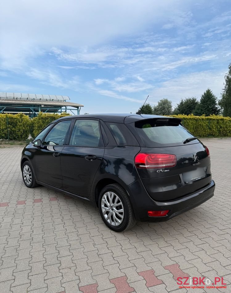 2016' Citroen C4 Picasso photo #4