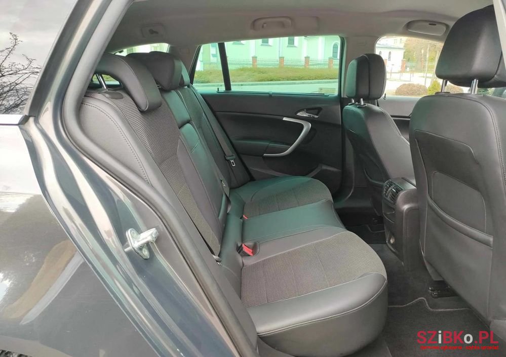 2012' Opel Insignia photo #4