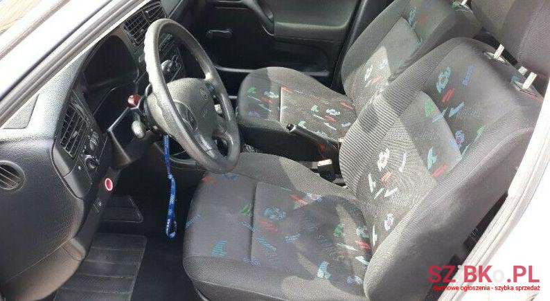 1996' Volkswagen Golf photo #1