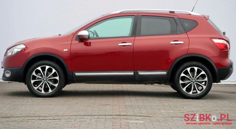 2012' Nissan Qashqai photo #2