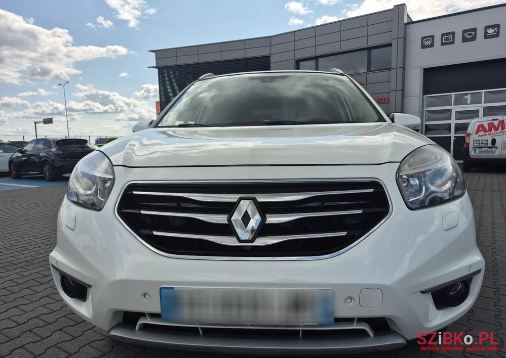 2012' Renault Koleos photo #3