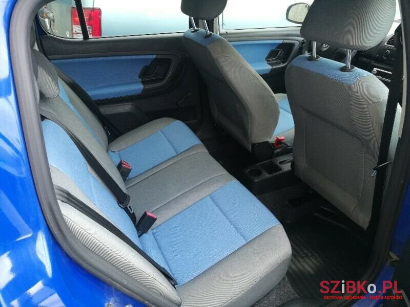 2008' Skoda Fabia photo #5
