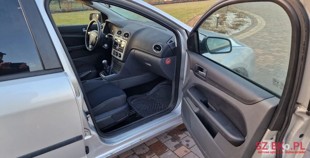 2004' Ford Focus 1.6 Tdci Trend photo #6