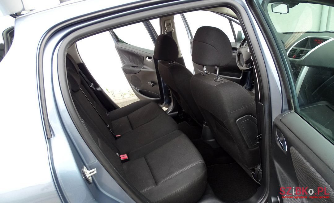 2007' Peugeot 207 photo #6