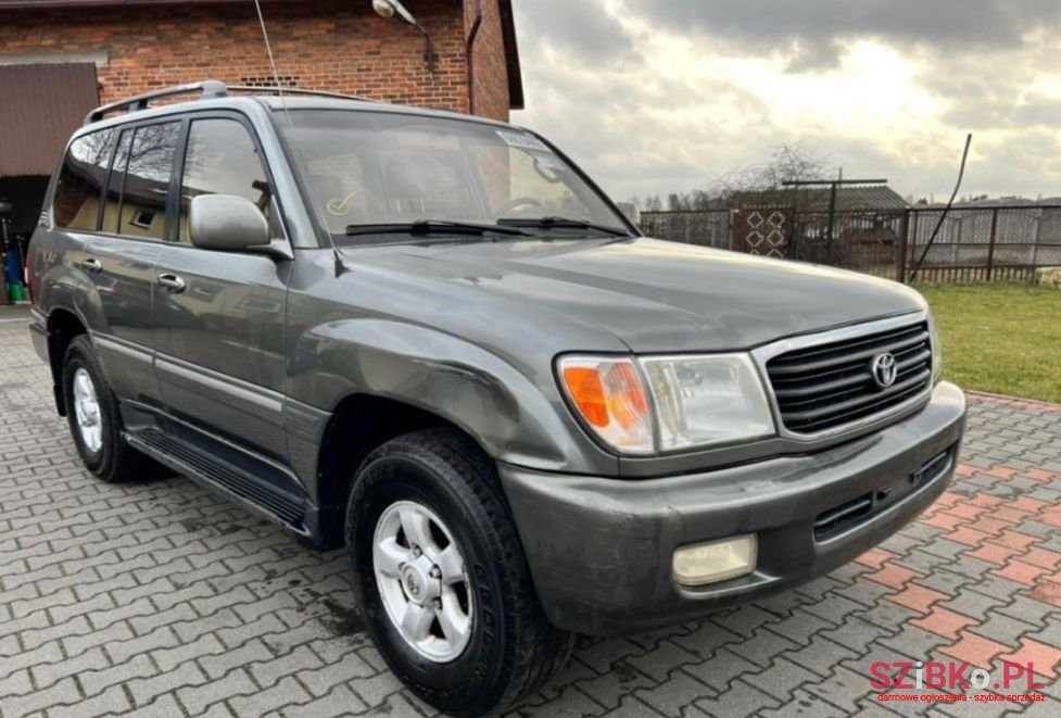 1998' Toyota Land Cruiser photo #1