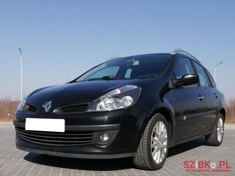 2008' Renault Clio photo #1