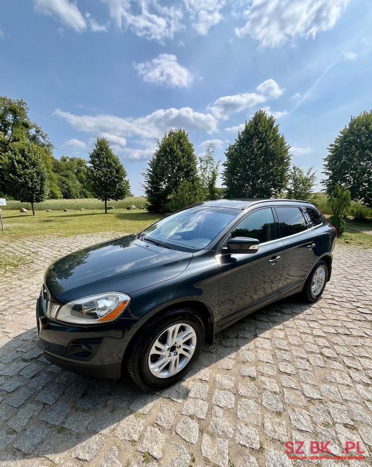 2010' Volvo Xc 60 photo #2