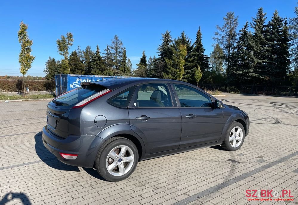 2009' Ford Focus 1.8 Ghia photo #6