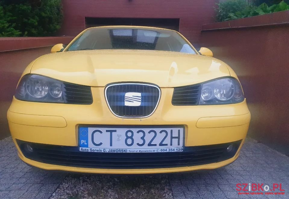 2003' SEAT Ibiza Sport photo #1