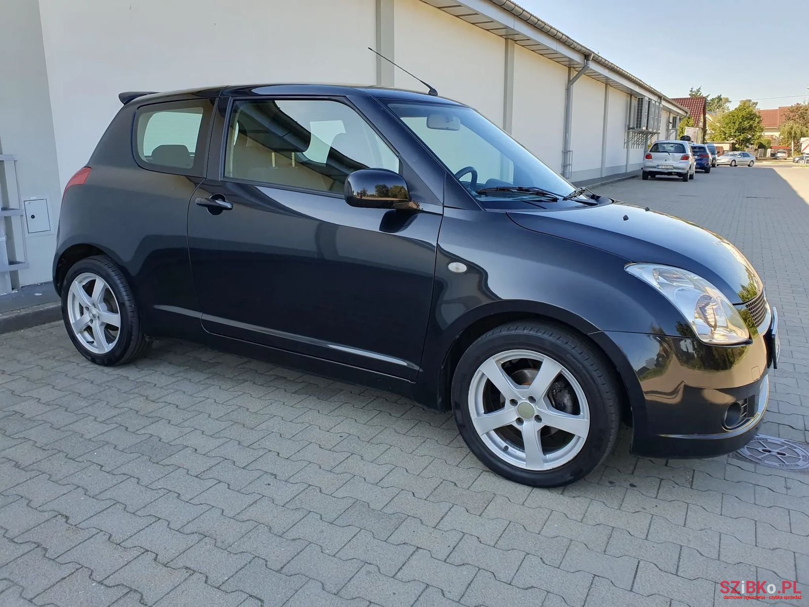 2007' Suzuki Swift photo #4