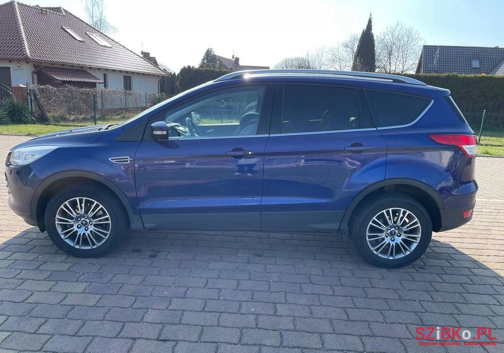 2014' Ford Kuga photo #2