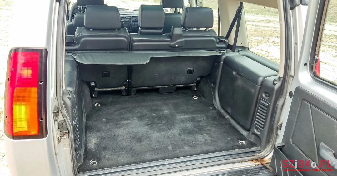 2003' Land Rover Discovery photo #5