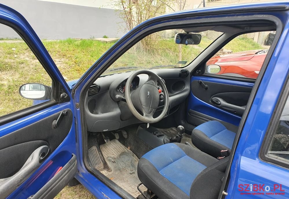 2003' Fiat Seicento Active photo #6