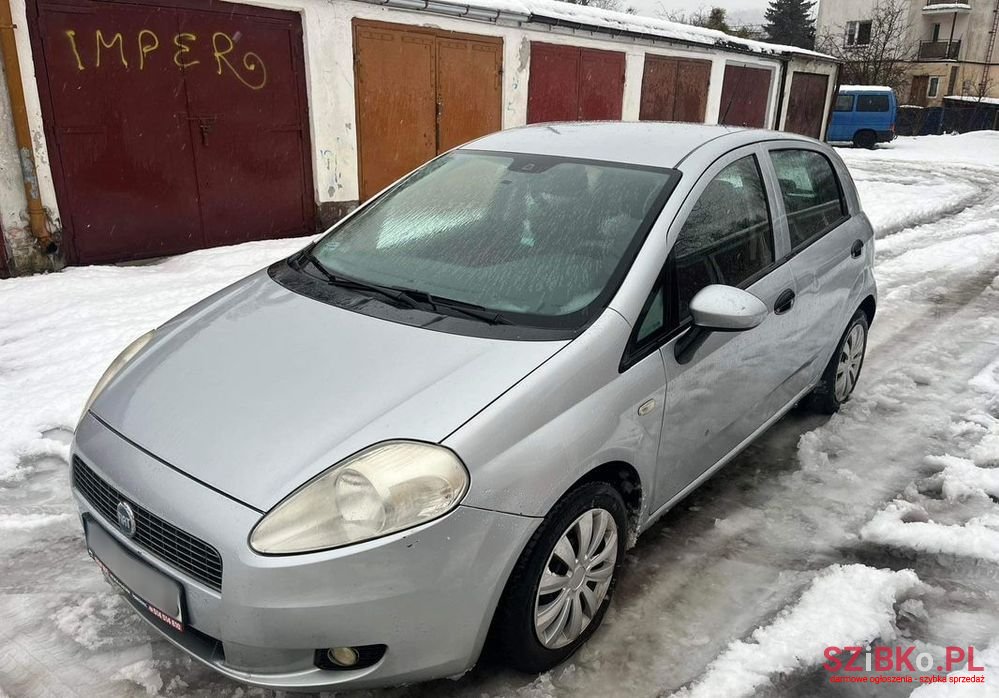 2006' Fiat Grande Punto 1.4 8V Dynamic photo #1