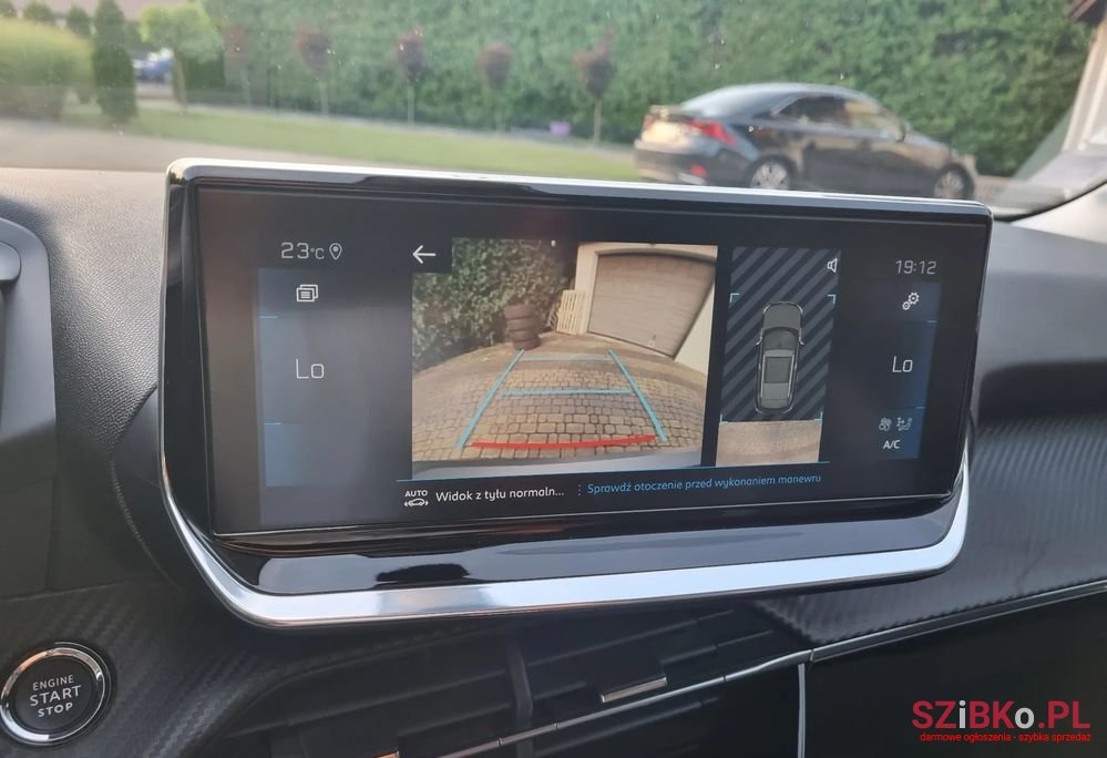 2019' Peugeot 2008 photo #5