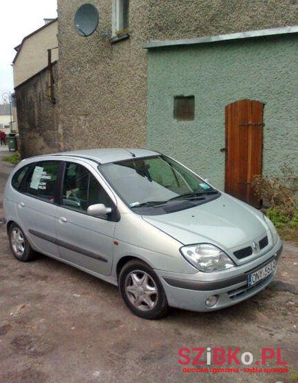 2003' Renault Scenic photo #1