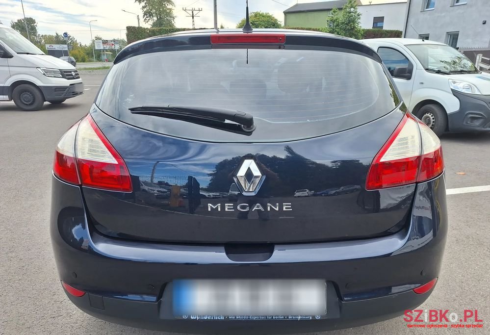 2010' Renault Megane photo #5
