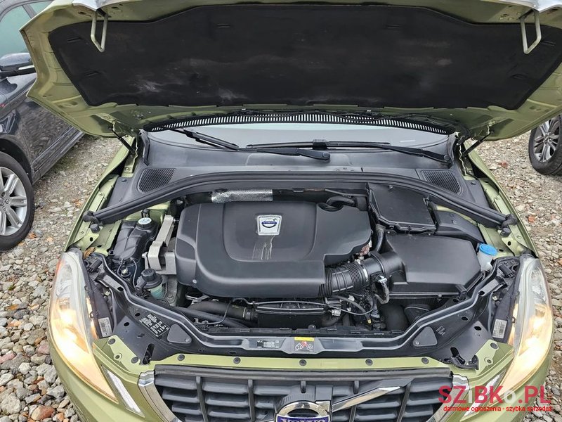 2011' Volvo Xc 60 2.4D Awd photo #3