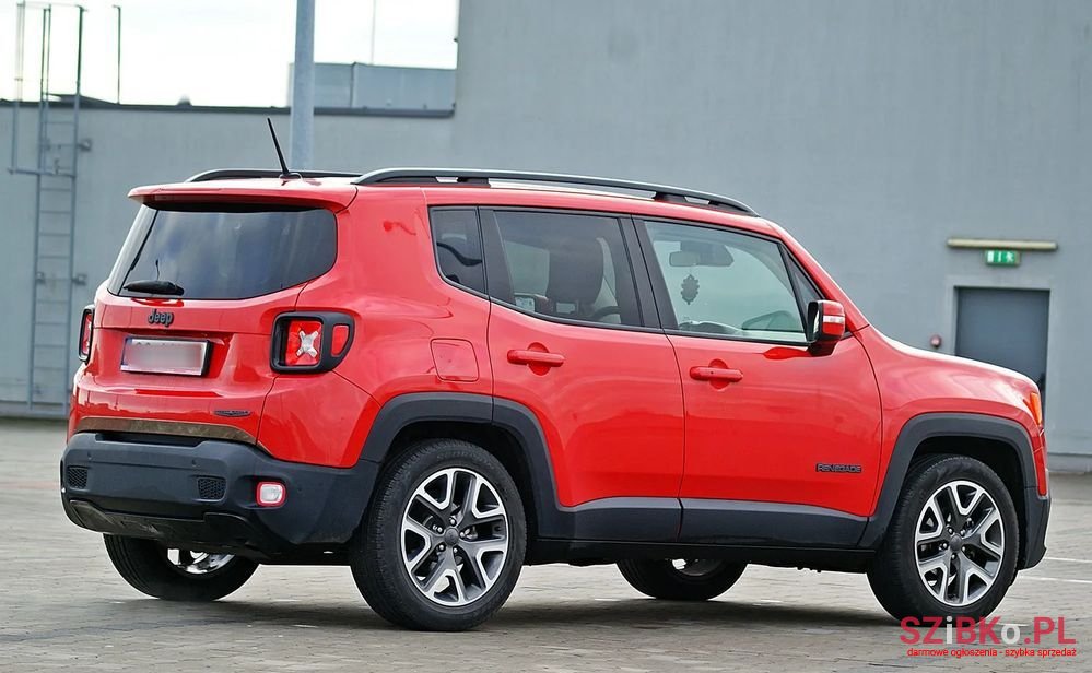 2016' Jeep Renegade photo #4