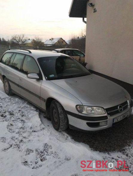 1999' Opel Omega photo #2