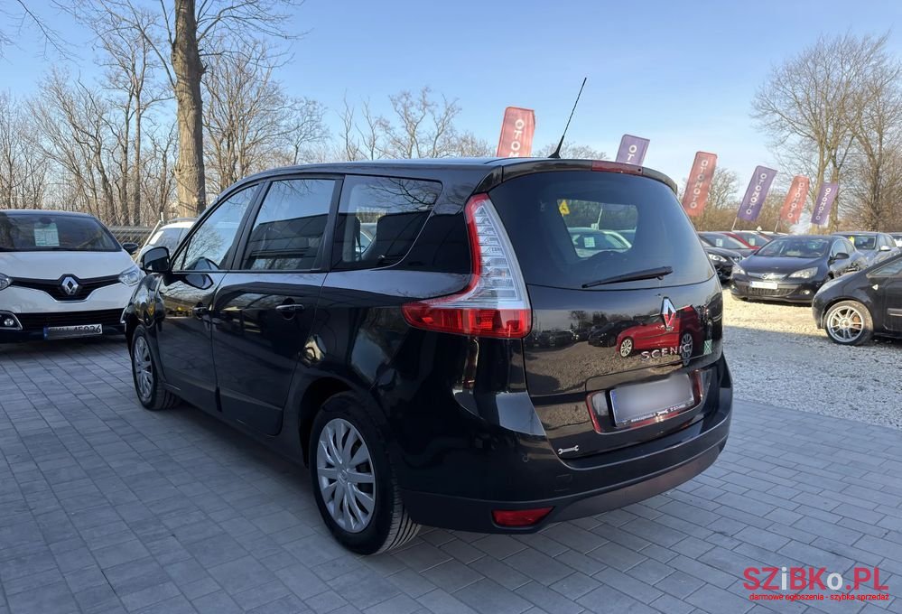 2009' Renault Grand Scenic photo #3