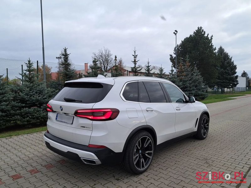 2020' BMW X5 Xdrive45E photo #3