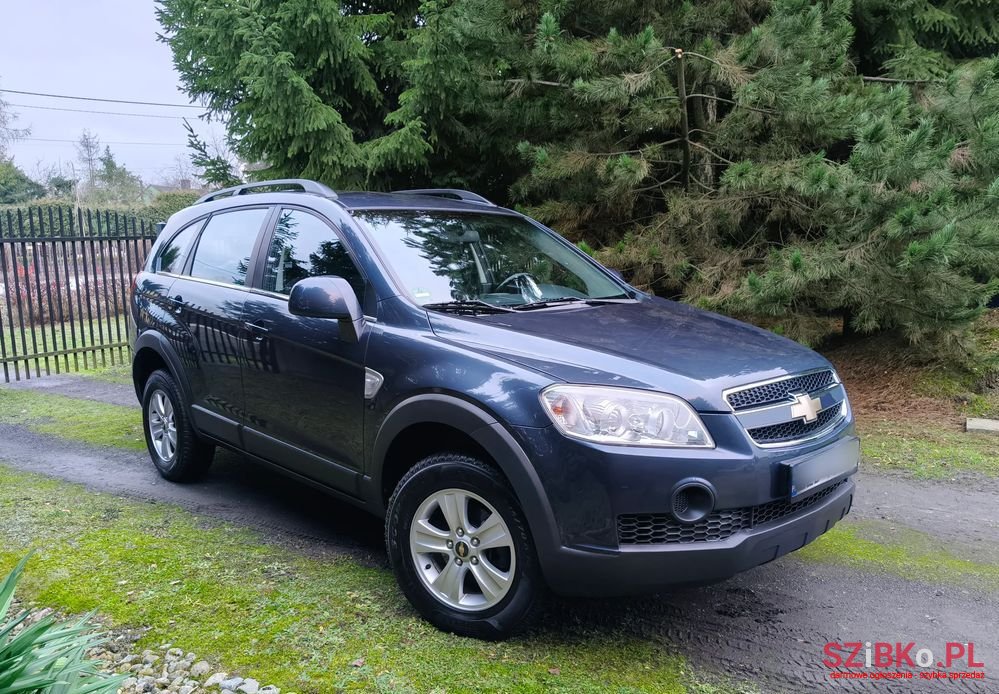 2007' Chevrolet Captiva 2.4 2Wd 5 Sitzer Ls photo #3