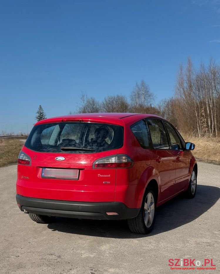 2009' Ford S-Max photo #4