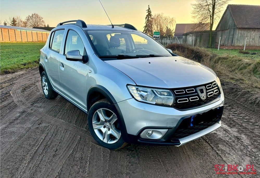 2020' Dacia Sandero Stepway photo #1