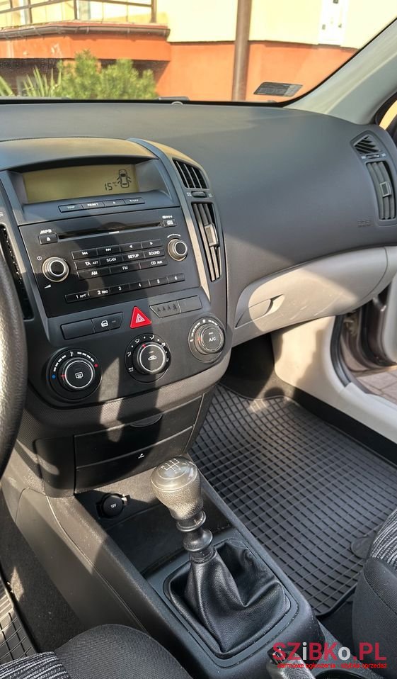 2007' Kia Ceed photo #6