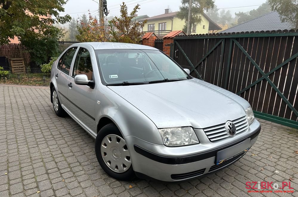 2003' Volkswagen Bora photo #5